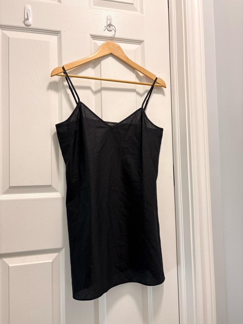 Banana Republic Black Spaghetti Strap Slip Camisole Top SP